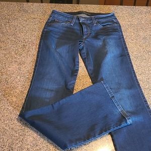 Joes Womans booty fit jeans in excellent condition